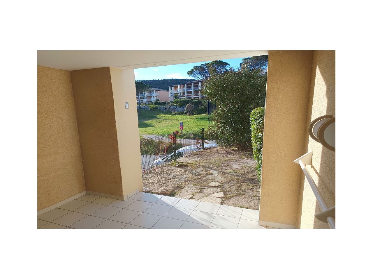 Image 2 - Appartement T2 - AGAY - SAINT RAPHAEL annonce immobilière du mois